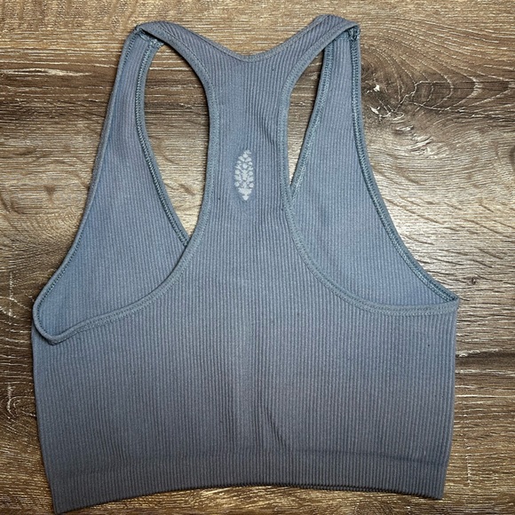 Free Throw Crop Tank Top - Picture 3 of 4